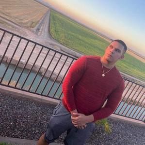 Meet your Posher, Edgar